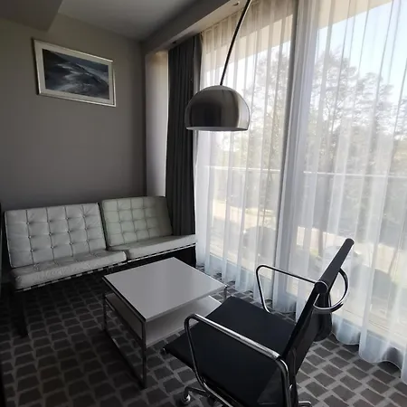 Marine Prywatny アパート